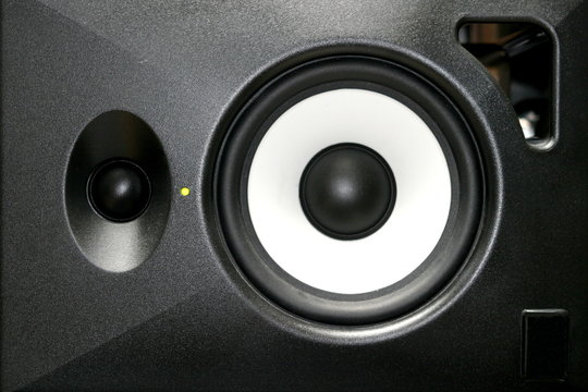 A generica home or studio audio speaker.