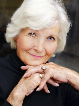 Charmante Seniorin