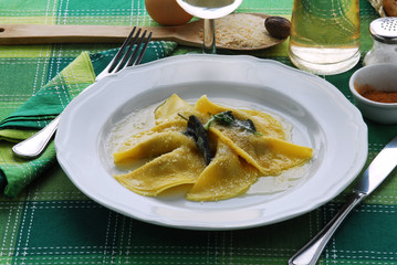 Casonsei di bergamo  - Primi - Ricette della Lombardia