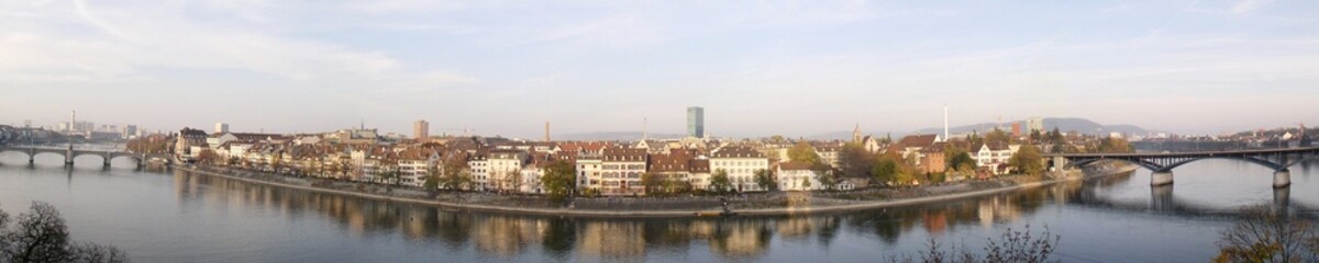 Fototapeta na wymiar Basel panoramiczny
