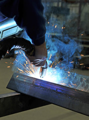 Schweisser bei der Arbeit