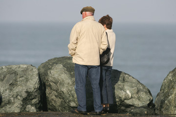 couple de personnes âgés