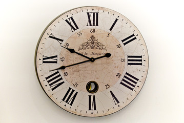 horloge blanche