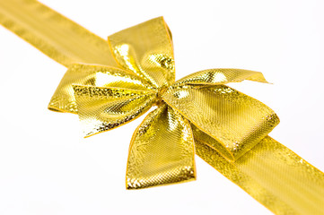 gold Schleife auf weissem Hintergrund