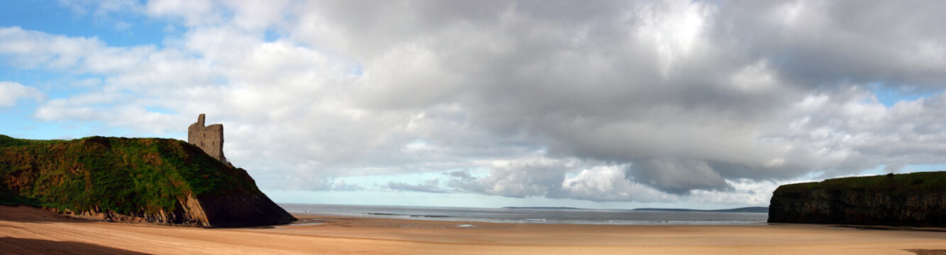 a view of the beach in ballybunion co kerry ireland