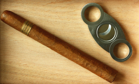 cigare et coupe-cigare