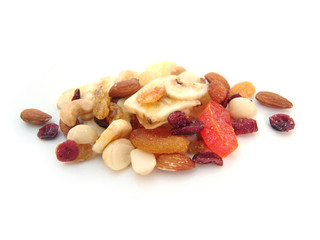 dried fruit in bowl