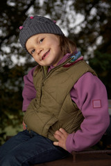 young girl posing narrow depth of field