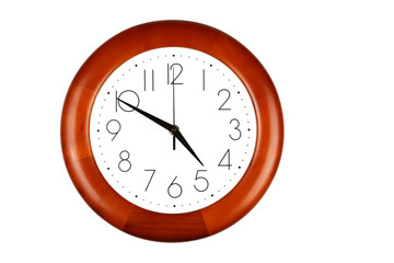 Wall clock showing 10 minutes until 5:00