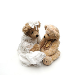 bride and groom bears