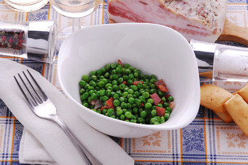 Piselli e pancetta - Contorno - Ricetta del Veneto
