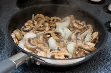 Saute Mushroom and Onions