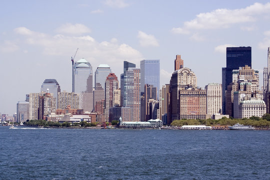 picture of Manhattan skyline taken from Staten Island ferry