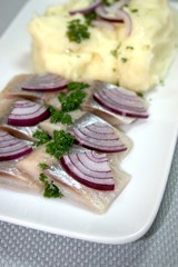 Herring with mashed potatoes