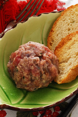 Tartara tonno e acciughe - Antipasti - Ricette dalla Toscana