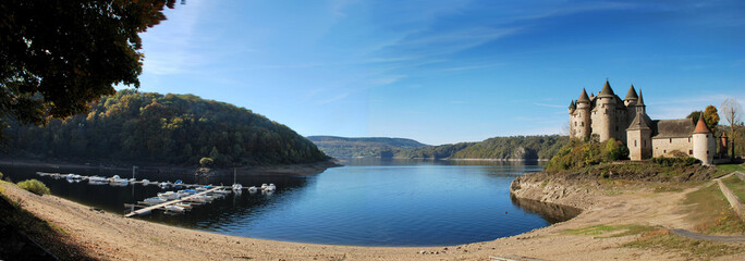 Obraz premium Barrage de Bort-les-Orgues
