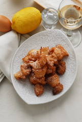 Chiacchiere - Dolci di carnevale - Ricetta della Lombardia