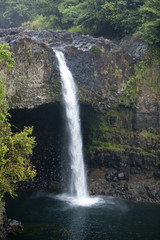 Obraz premium Rainbow Falls, located a few miles from Hilo, HI