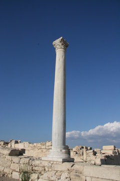 greek column