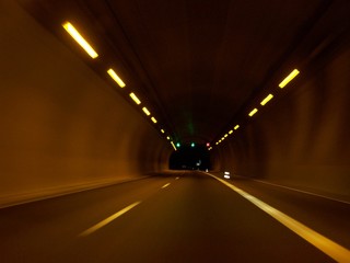 tunnel routier