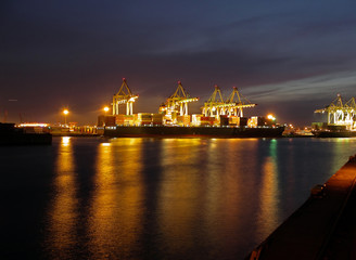 Hamburg Hafen nachts - 10216475