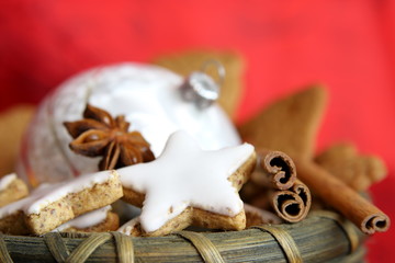 adventlicher Schmuck