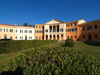 Fototapeta na wymiar Lodges Ardenza - Livorno