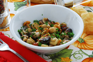 Funghi a la visentina - Contorni - Ricette del Veneto