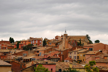 Obraz premium Le village de roussillon dans le lubéron