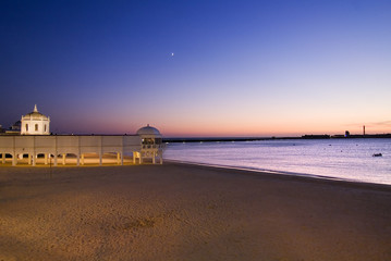 La noche en la Caleta