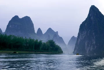 Fotobehang Li-rivier in de buurt van Yangshuo, provincie Guanxi, China © Mikhail Nekrasov