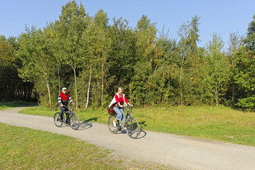 Obraz premium Sport, Radfahrerin, radfahren, Fahrradfahren