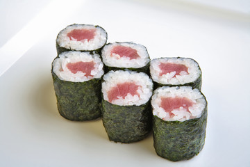 Roll, sushi