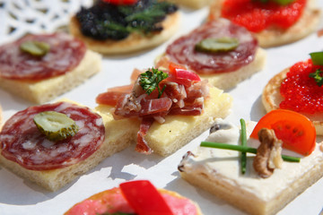 petits fours