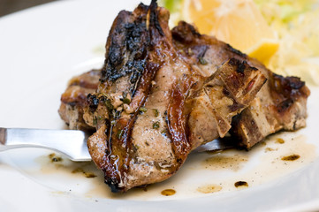 English roasted meat eaten with potatoes, macro