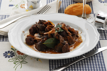 Frattaglie di pollo e champignon Secondi Ricette Lombardia
