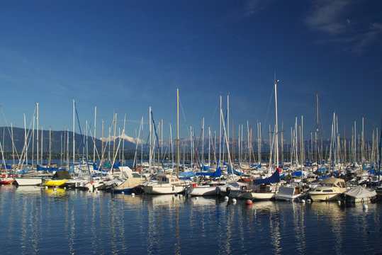 yachts docked in Geneva lake pier