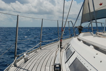 le b&acirc;teau et la mer 2