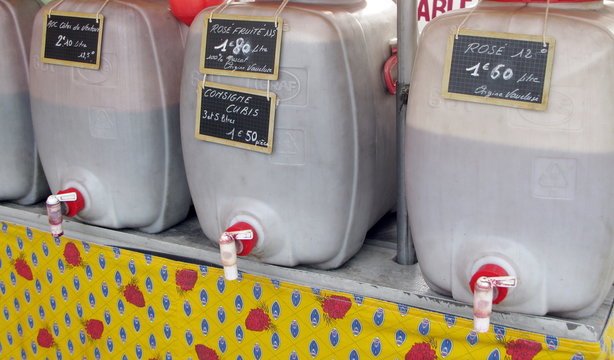 Vin &agrave; la tireuse.