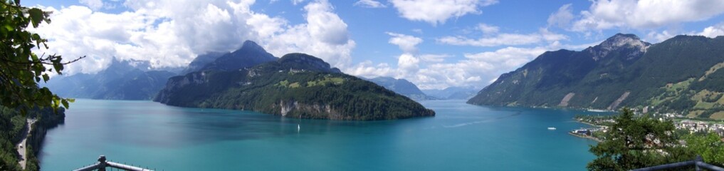 Naklejka na ściany i meble Lac des 4 cantons Suisse