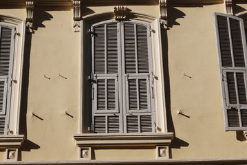 façade de caractere