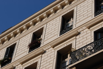 façade de caractere