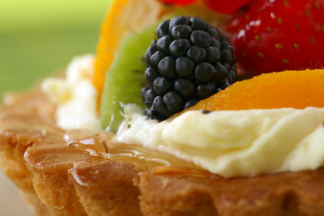 Cake with fresh fruits