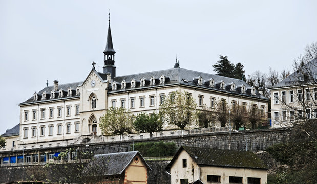 Hôpital Saint Bruno à Saint Laurent du Pont (Isère)