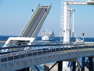 Puttgarden mit Scandline-Fährschiff