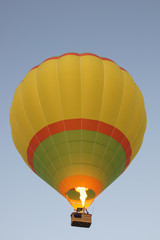 Fototapeta premium Hot Air Balloon Over Pushkar Fair in Rajasthan, India