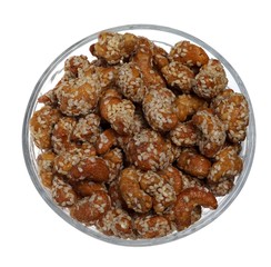 cashew in the honey with sesame