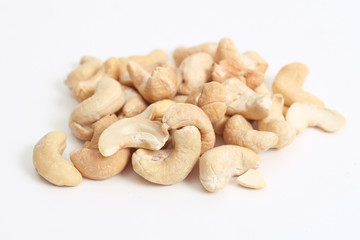 Several cashew