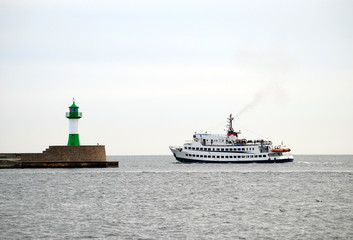 Schiffrundfahrt am Leuchtturm