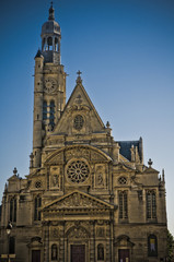 Fototapeta na wymiar église Saint Etienne du mont